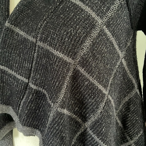 QUINN asymmetrical cardigan - Picture 5 of 5